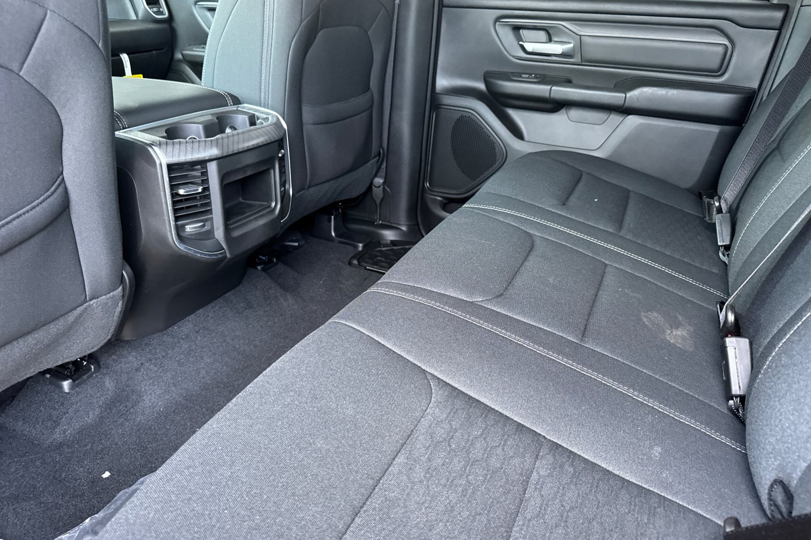 New 2026 RAM 1500 Express AWD/4WD image 11