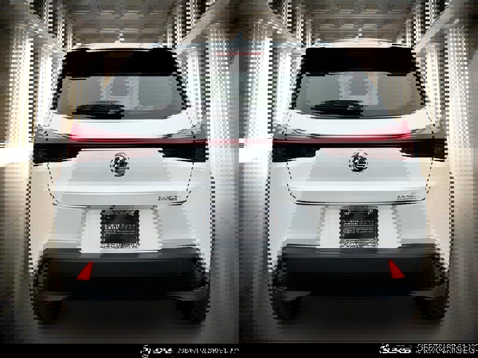 Certified 2025 Lexus UX 300h FWD image 7