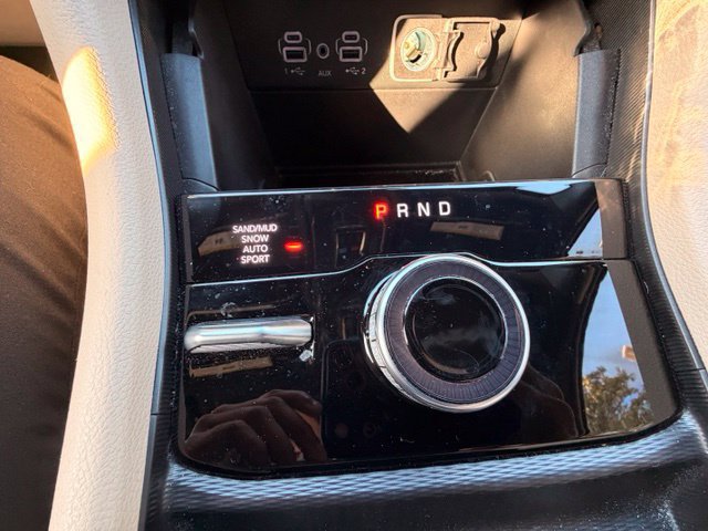 Used 2023 Jeep Grand Cherokee Limited AWD/4WD image 13