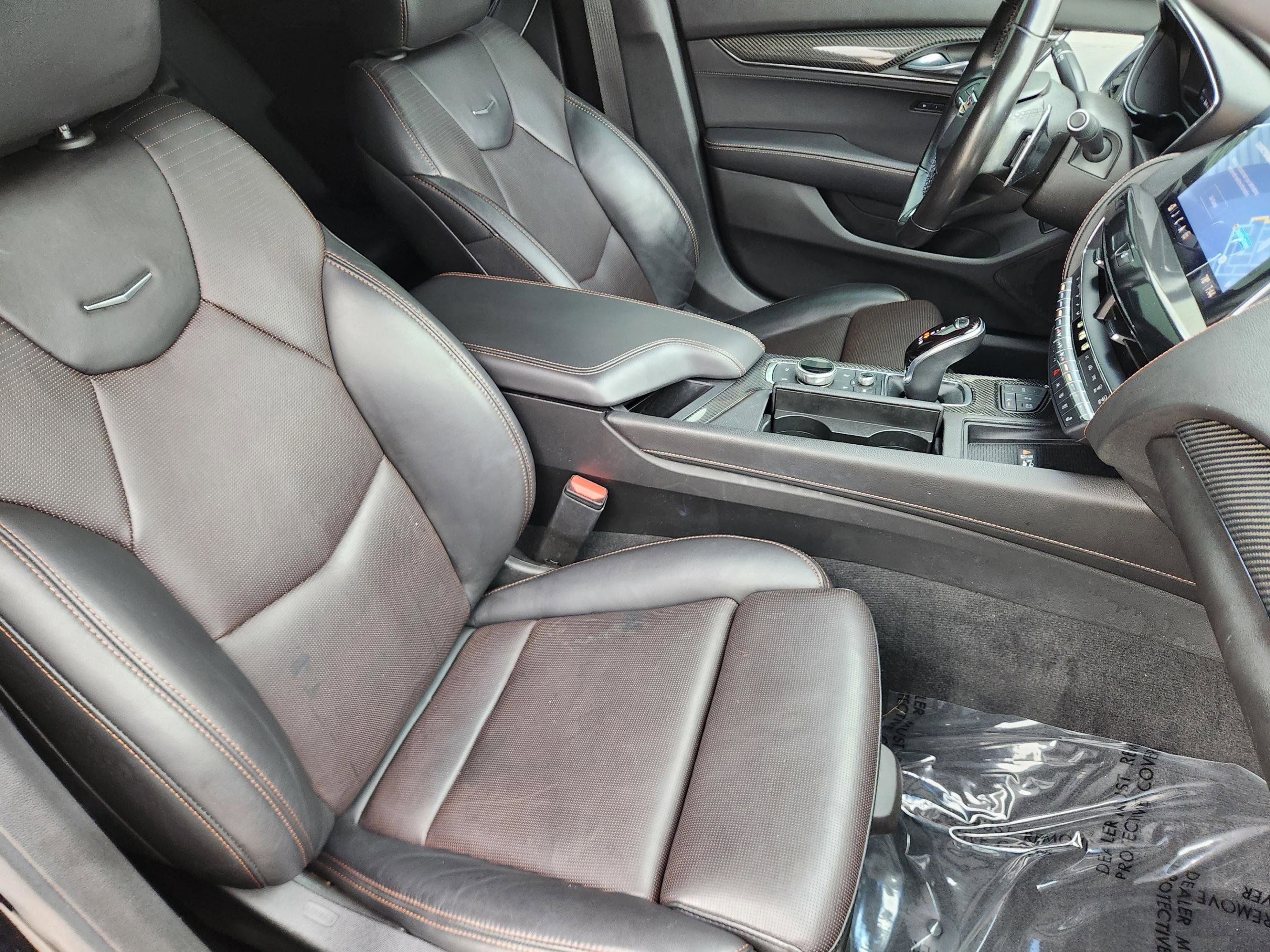 Used 2022 Cadillac CT5 V w/ Premium Package RWD image 8