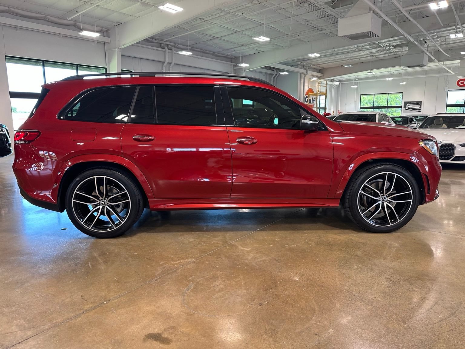 Used 2022 Mercedes-Benz GLS 450 4MATIC image 9