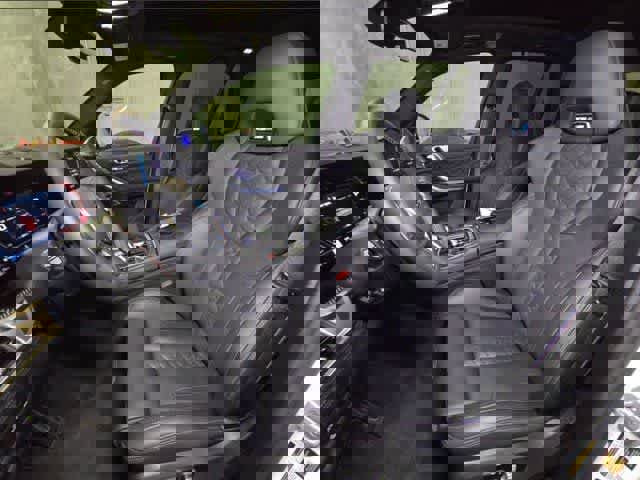 Used 2025 BMW X5 M Competition w/ Executive Package image 2