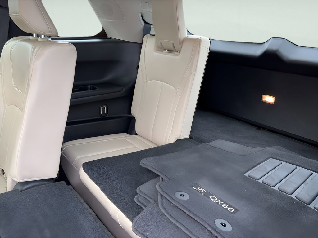 Used 2025 INFINITI QX60 Pure image 10