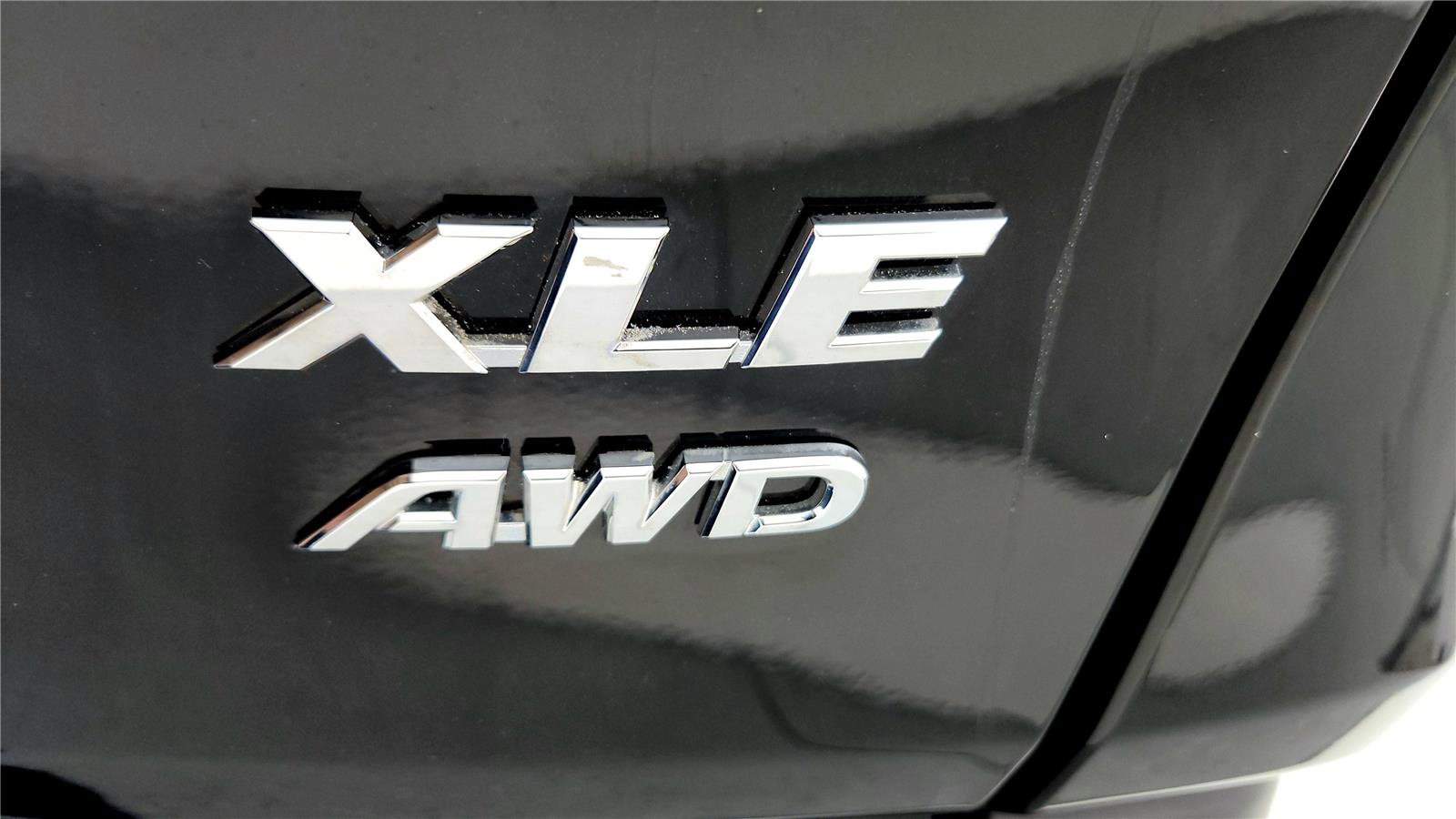 Certified 2023 Toyota RAV4 XLE w/ Convenience Package image 14