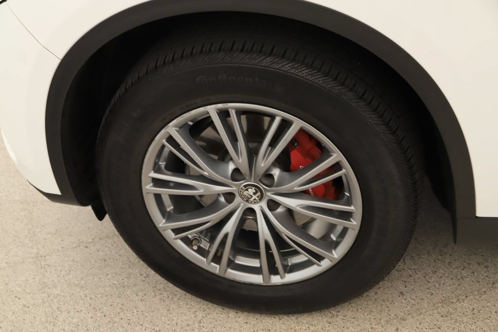 Used 2023 Alfa Romeo Stelvio Sprint RWD image 36
