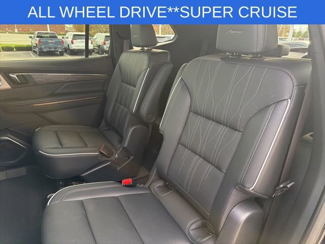 Used 2025 Buick Enclave Avenir w/ Super Cruise Package image 20