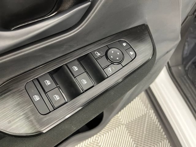 New 2026 Nissan Kicks S FWD image 31