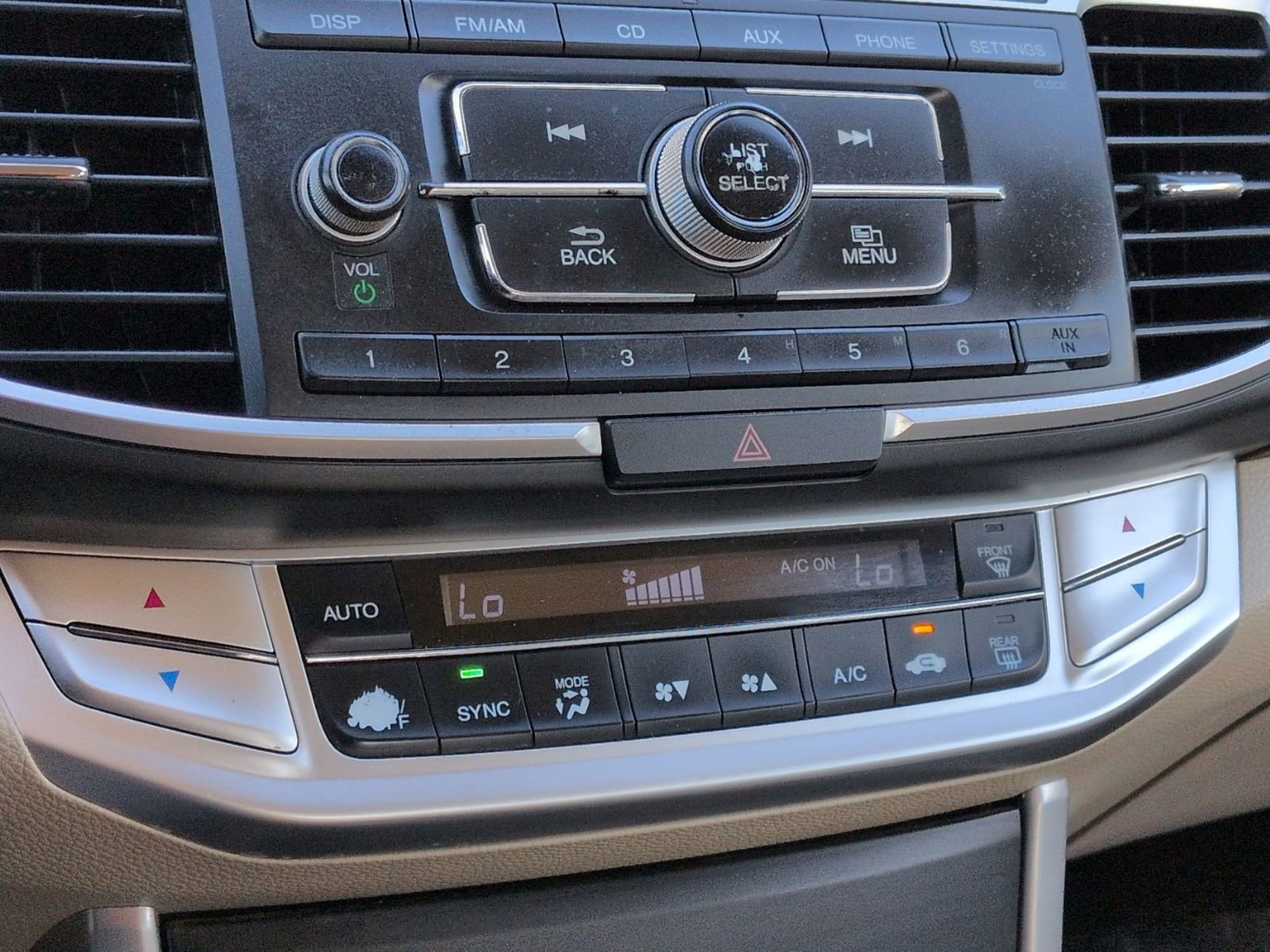 Used 2014 Honda Accord LX image 19