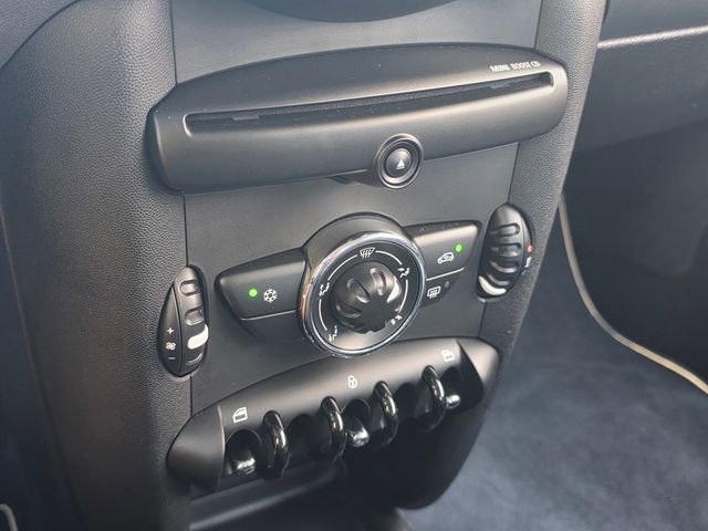 Used 2011 MINI Cooper Hardtop FWD image 22