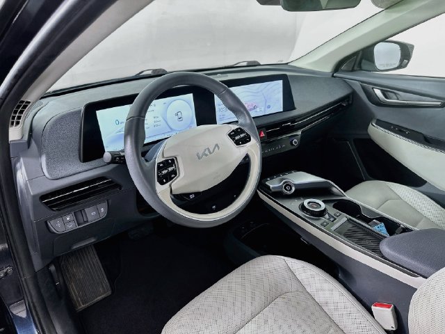 Used 2023 Kia EV6 Wind AWD/4WD image 21