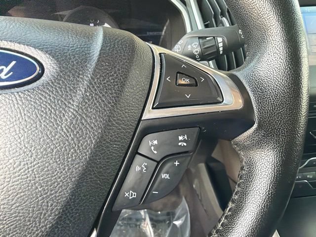 Used 2016 Ford Edge SEL w/ Equipment Group 201A AWD/4WD image 22