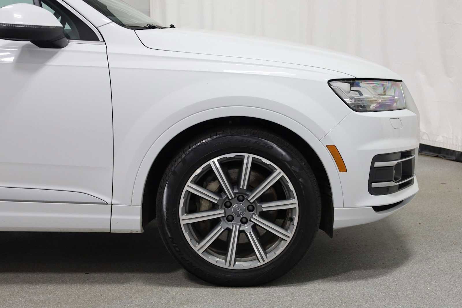 Used 2018 Audi Q7 3.0T Prestige image 11