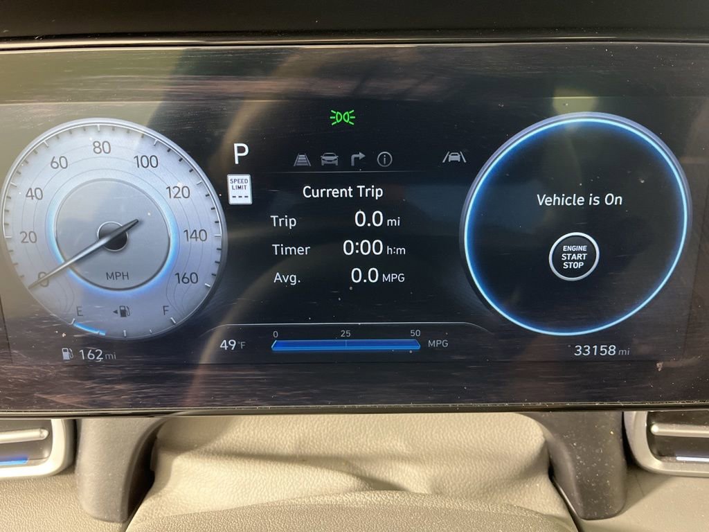 Used 2025 Hyundai Elantra SEL image 33