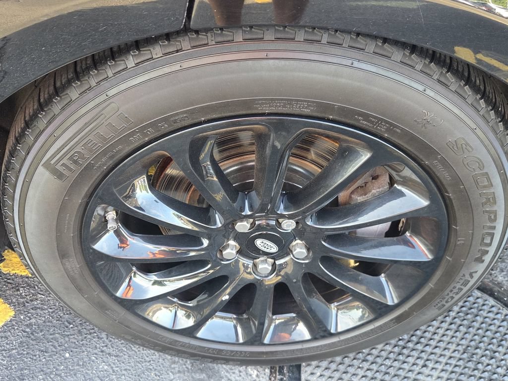 Used 2020 Land Rover Range Rover HSE AWD/4WD image 15