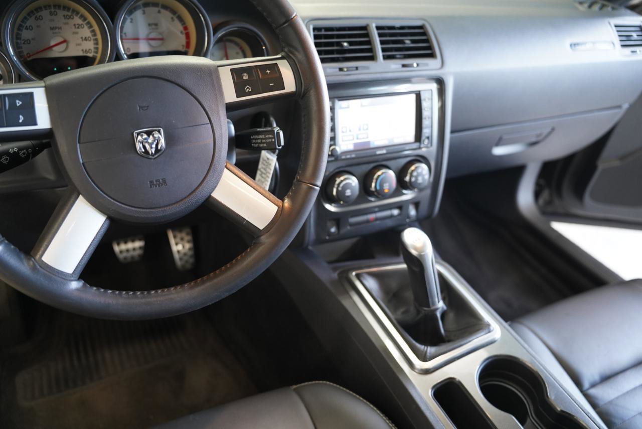 Used 2010 Dodge Challenger R/T image 17