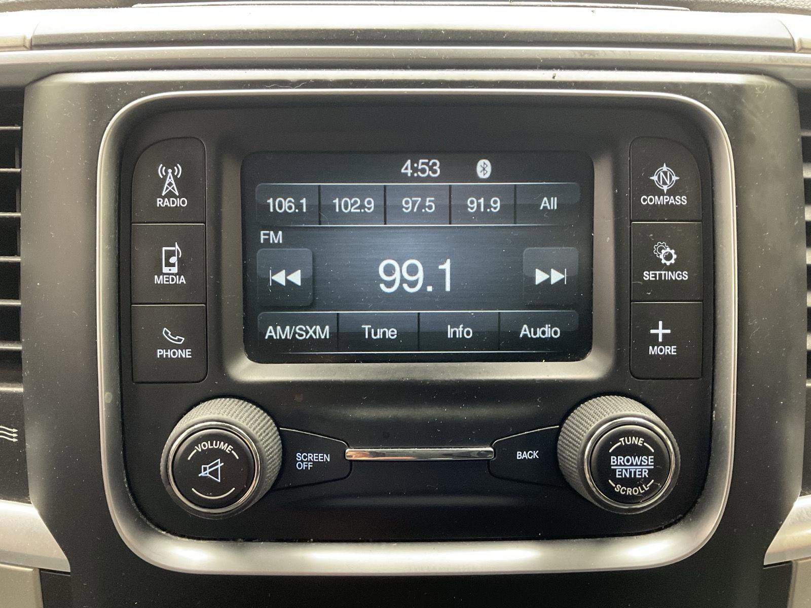 Used 2016 RAM 1500 Classic SLT image 18