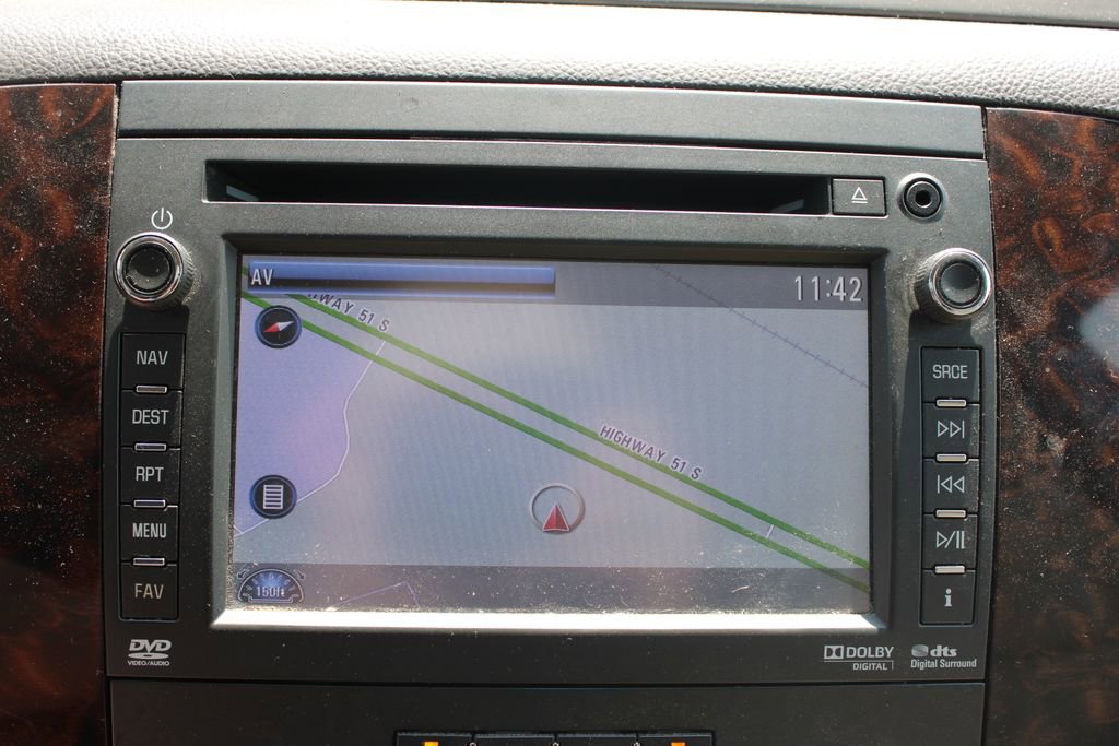 Used 2013 GMC Yukon Denali AWD/4WD image 26