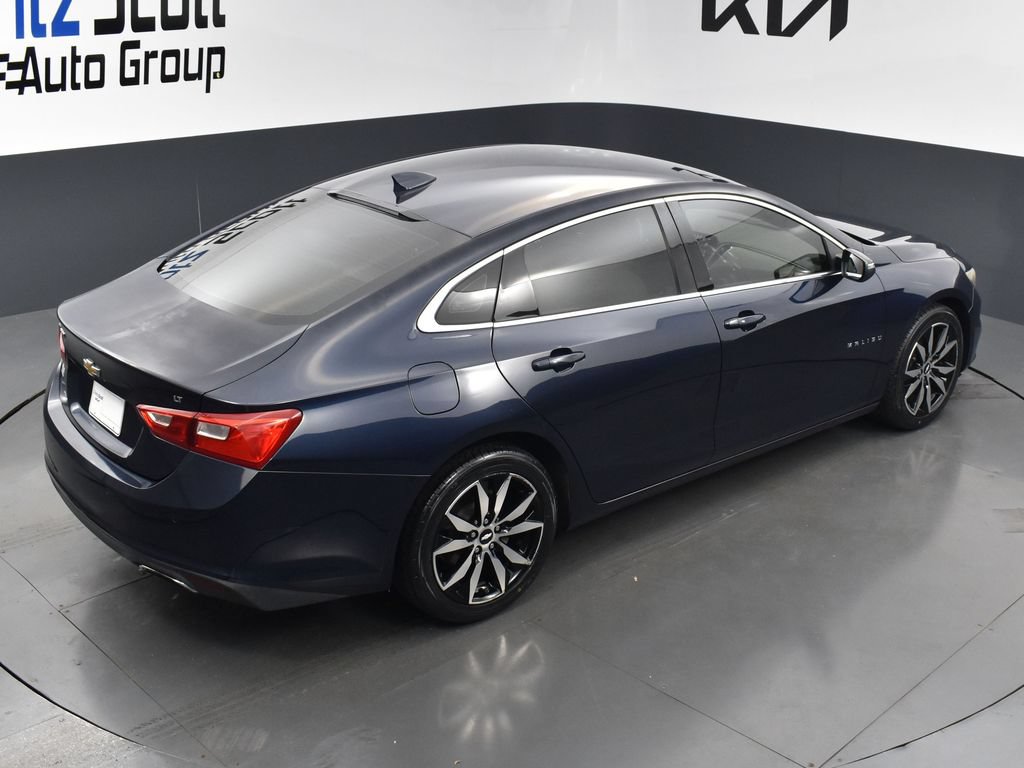 Used 2016 Chevrolet Malibu LT FWD image 13