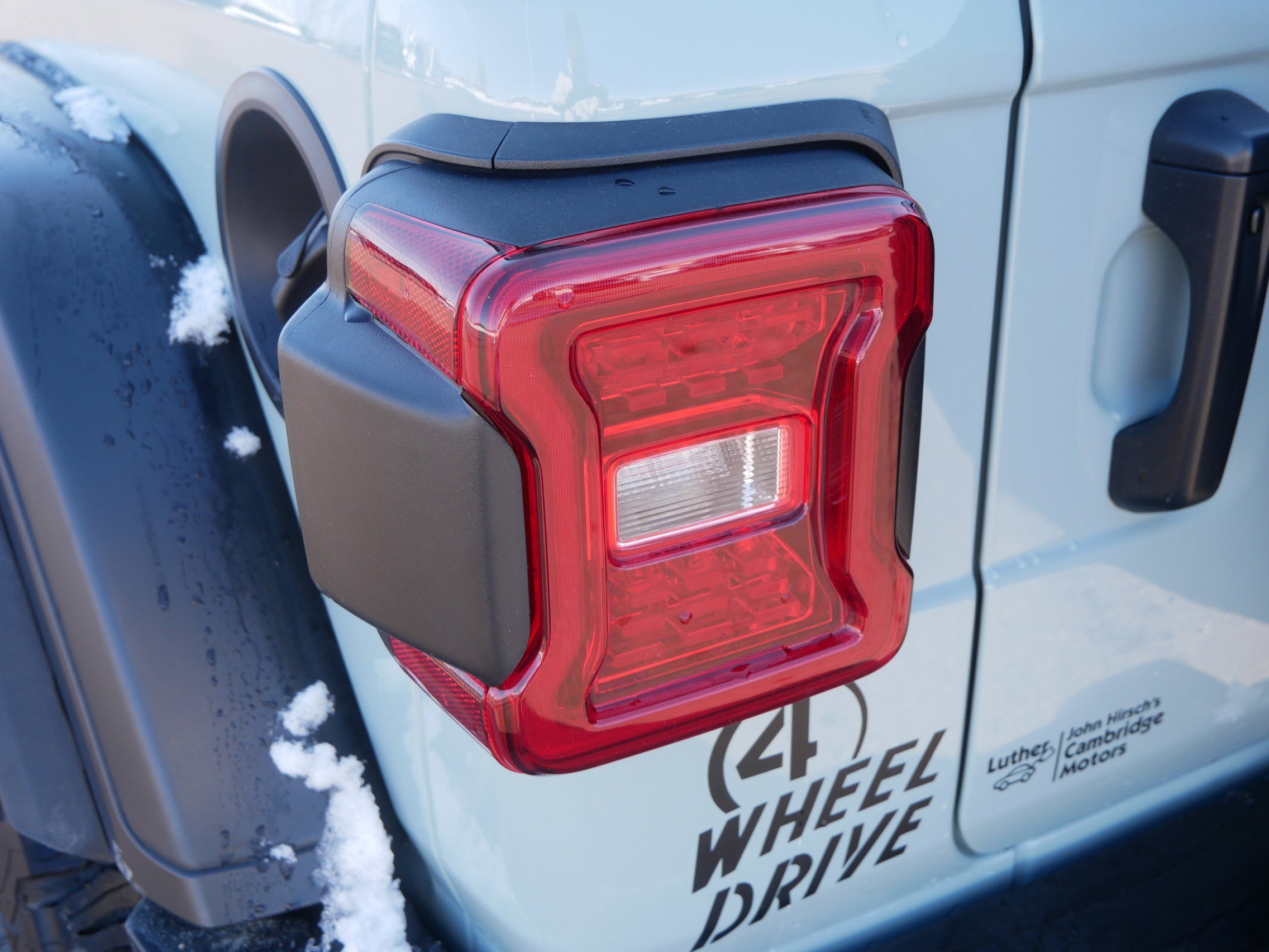 Used 2024 Jeep Wrangler Willys image 17