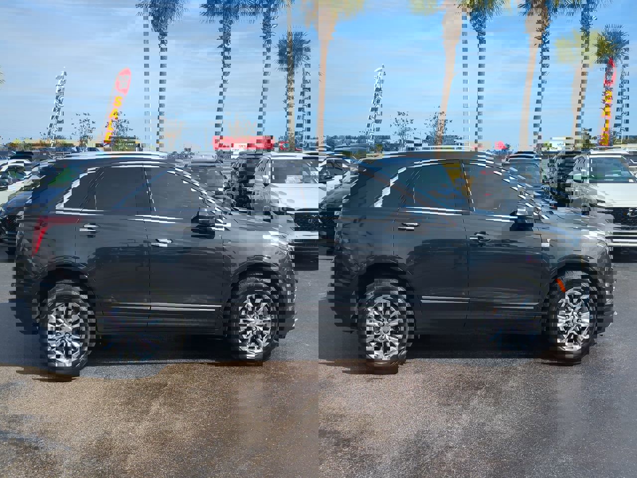 Used 2020 Cadillac XT5 Premium Luxury image 3