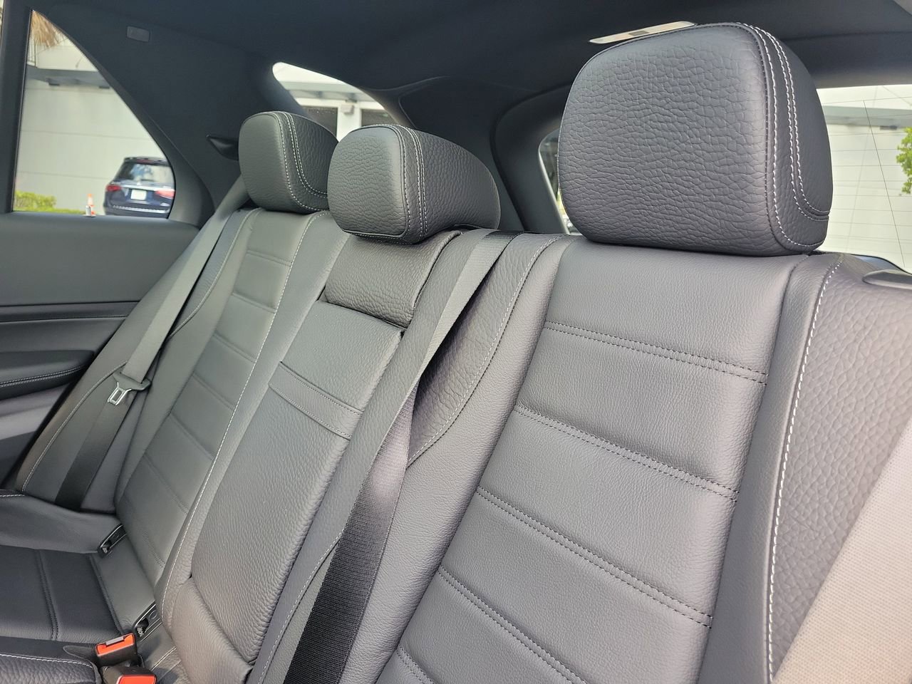 New 2026 Mercedes-Benz GLE 580 4MATIC image 11