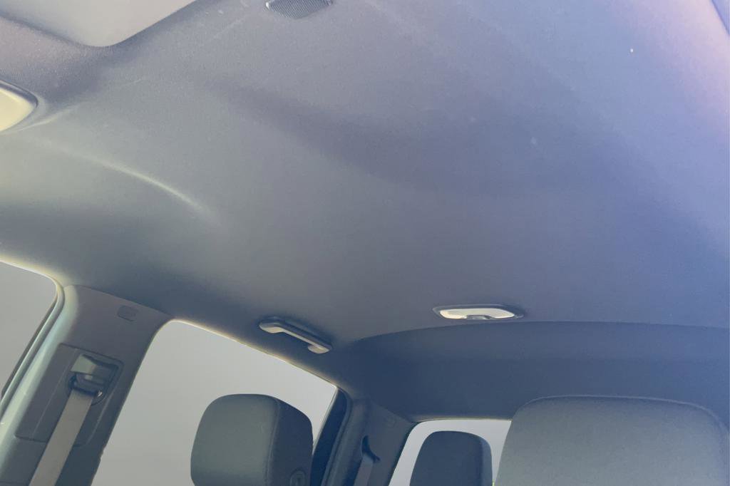 Used 2024 Chevrolet Colorado W/T RWD image 18
