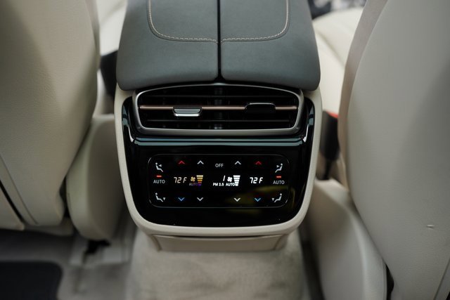 Used 2022 Mercedes-Benz EQS 580 4MATIC Sedan image 37