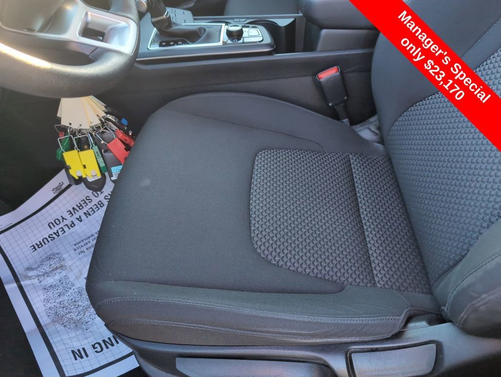 Used 2023 Kia Sportage LX image 23