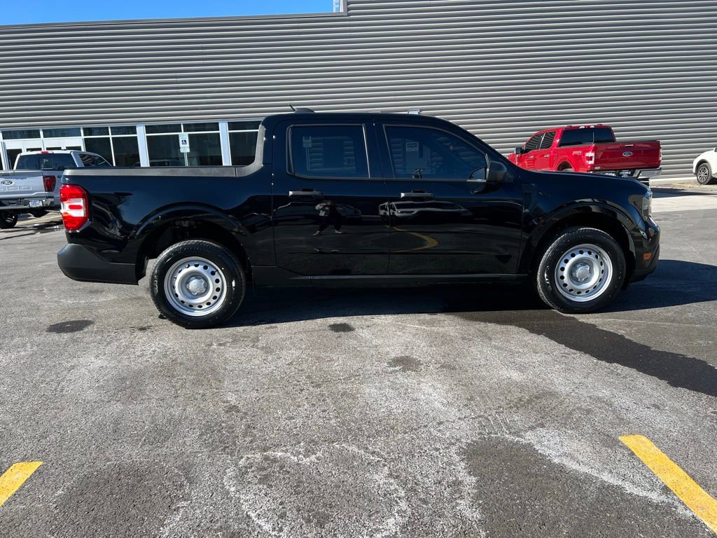 Used 2025 Ford Maverick XL image 9