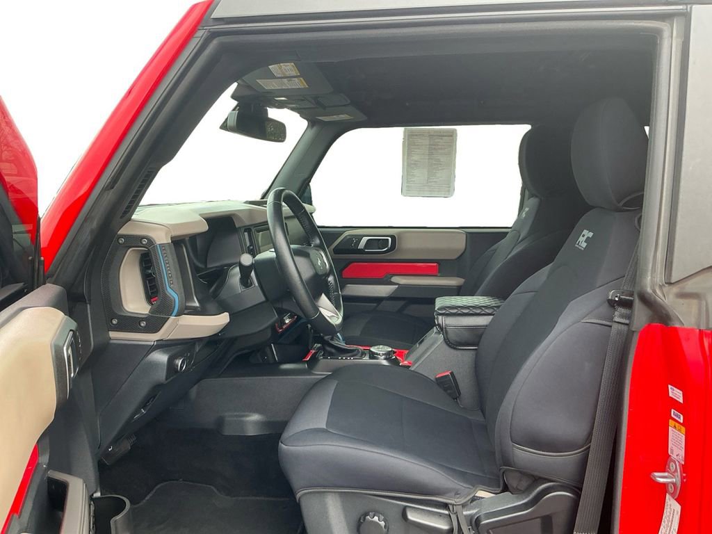 Used 2022 Ford Bronco Wildtrak image 14