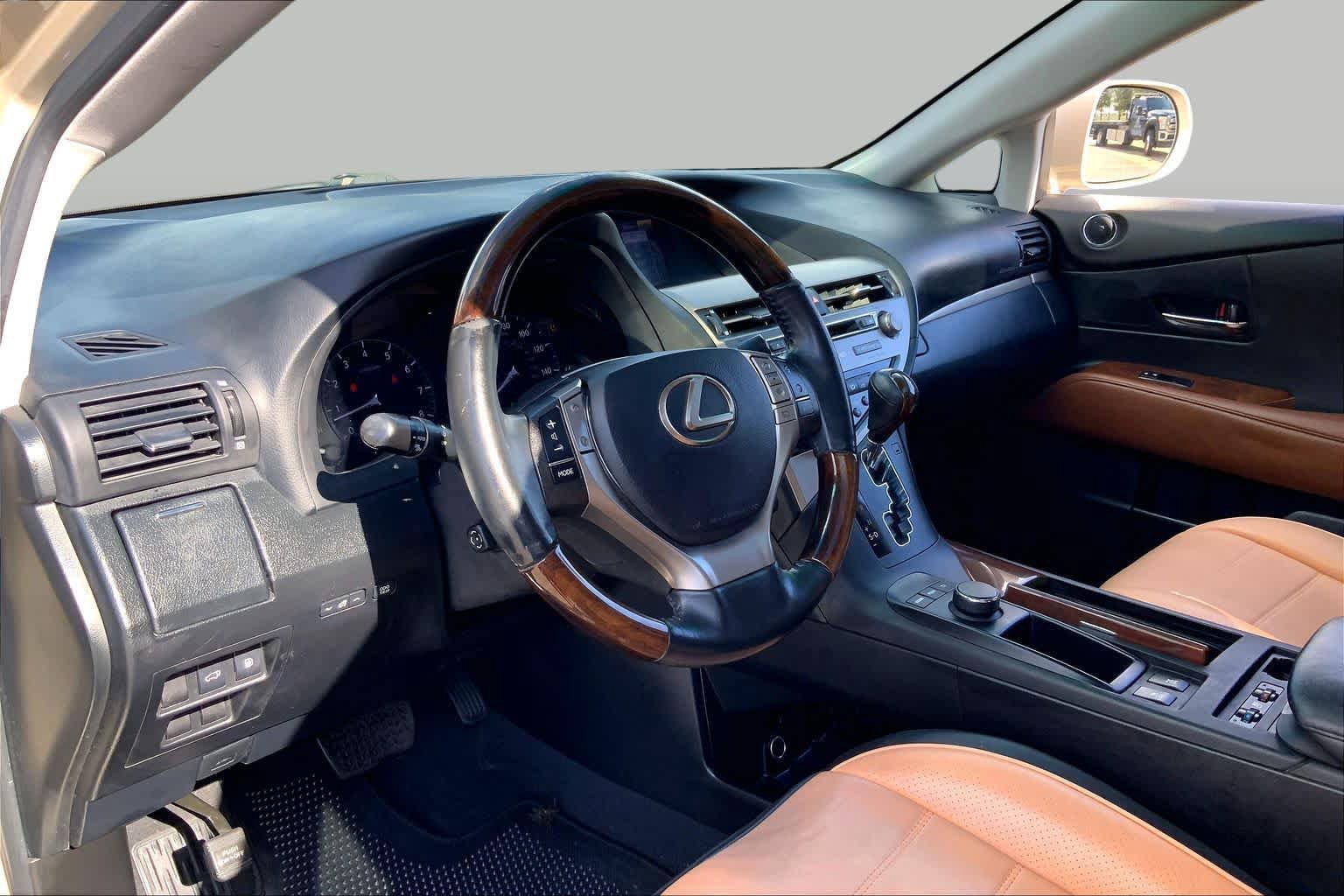 Used 2013 Lexus RX 350 AWD w/ Premium Pkg image 18