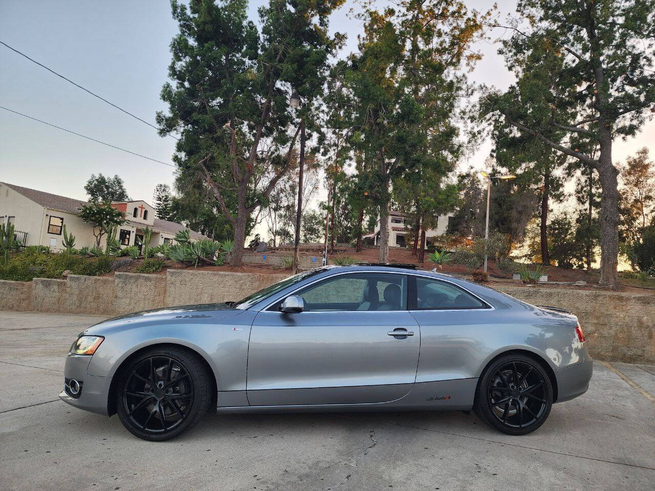 Used 2010 Audi A5 2.0T Prestige AWD/4WD image 5