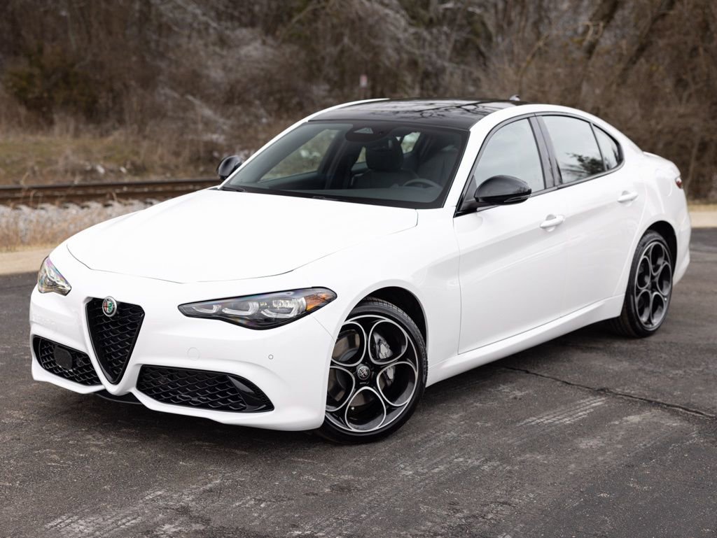 New 2026 Alfa Romeo Giulia AWD w/ Driving Assist Package image 4