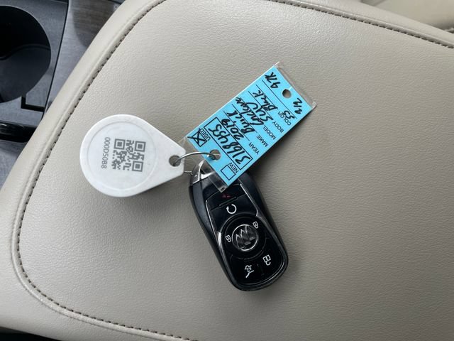 Used 2019 Buick Enclave Premium AWD/4WD image 18