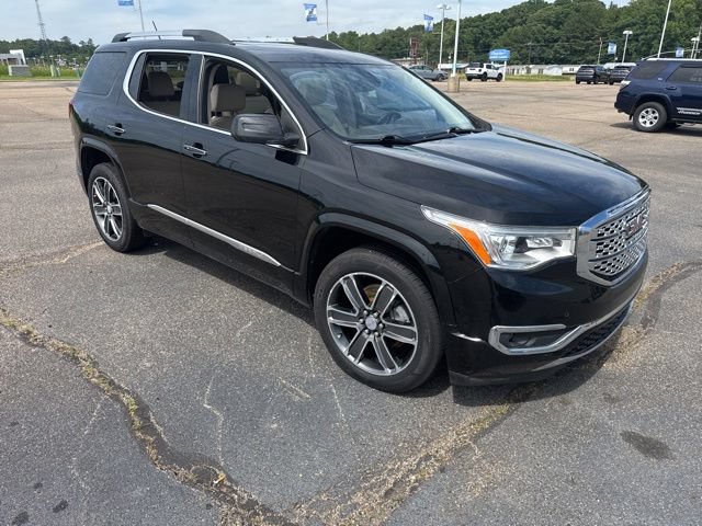 Used 2018 GMC Acadia Denali AWD/4WD image 3