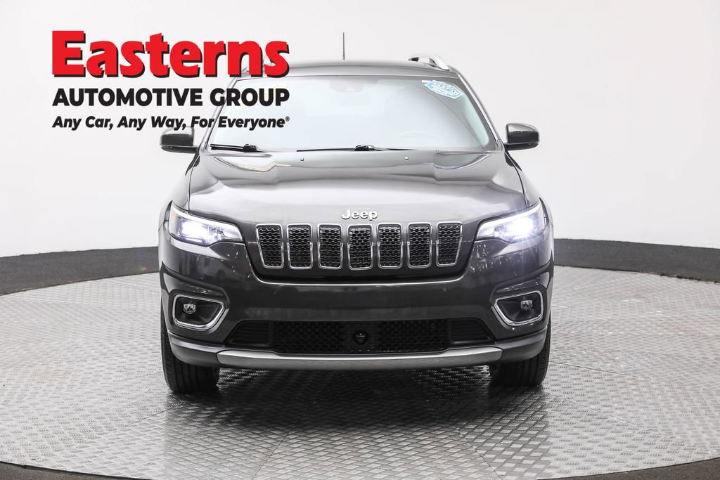 Used 2021 Jeep Cherokee Limited image 2