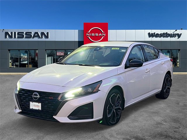 Used 2023 Nissan Altima 2.5 SR image 4