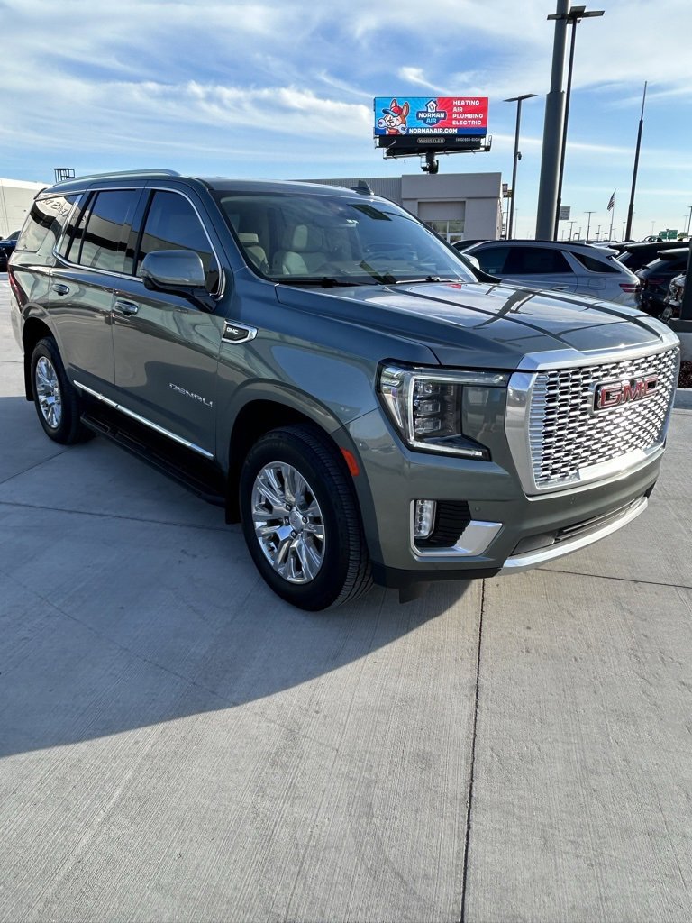 Used 2023 GMC Yukon Denali w/ Max Trailering Package image 9
