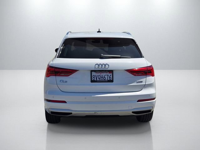 Used 2021 Audi Q3 2.0T Premium w/ Convenience Package AWD/4WD image 5