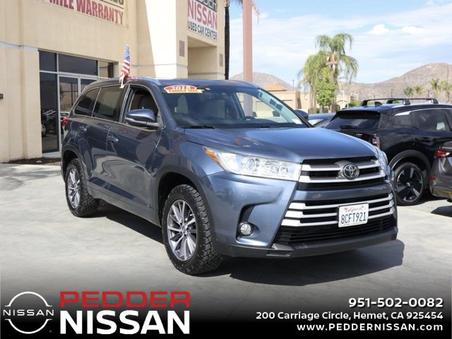Used 2018 Toyota Highlander SE