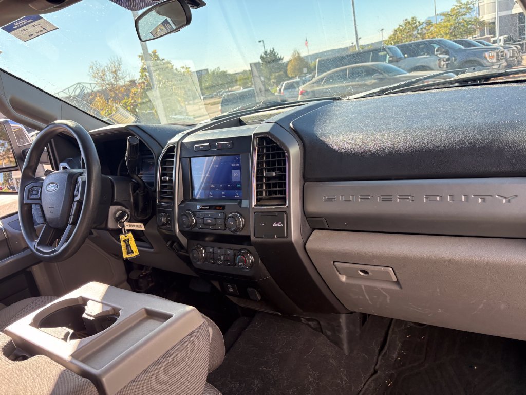 Used 2021 Ford F250 XLT w/ XLT Premium Package AWD/4WD image 29