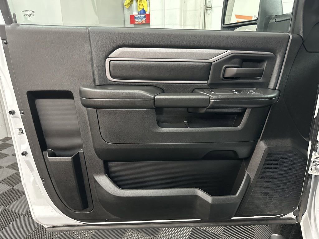 Used 2025 RAM 2500 Tradesman image 17