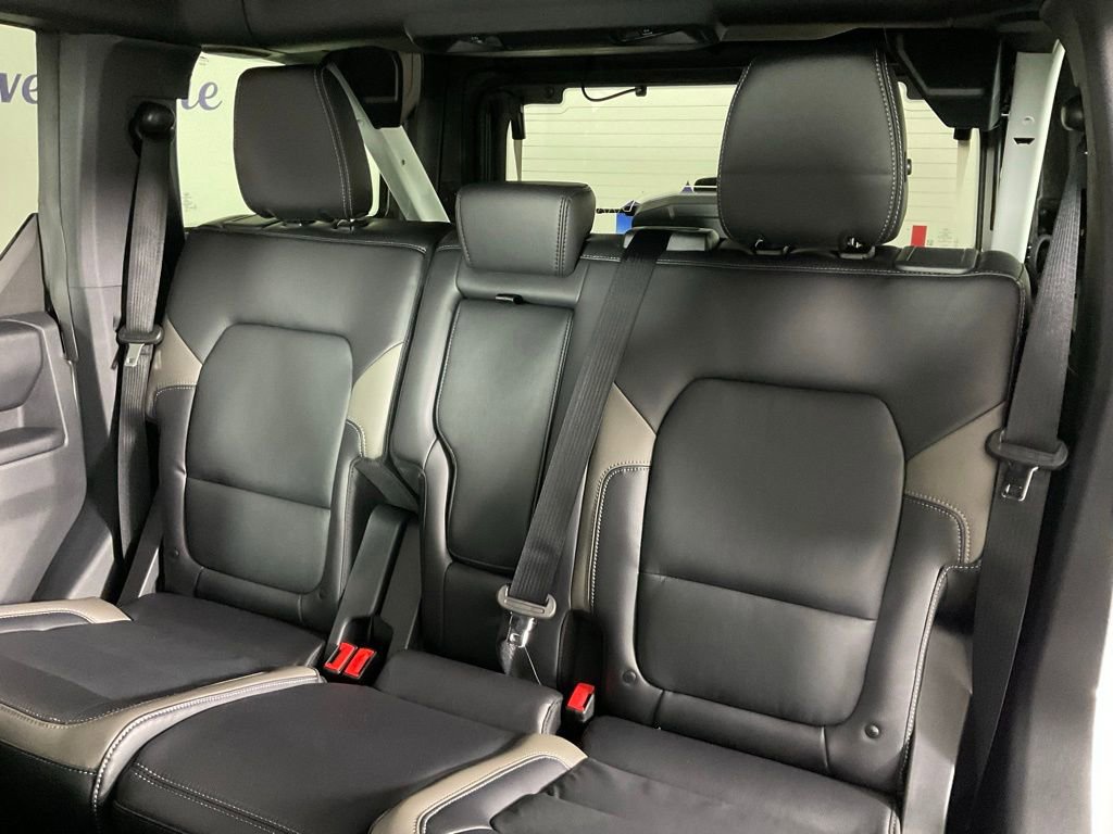 New 2026 Ford Bronco Outer Banks image 16