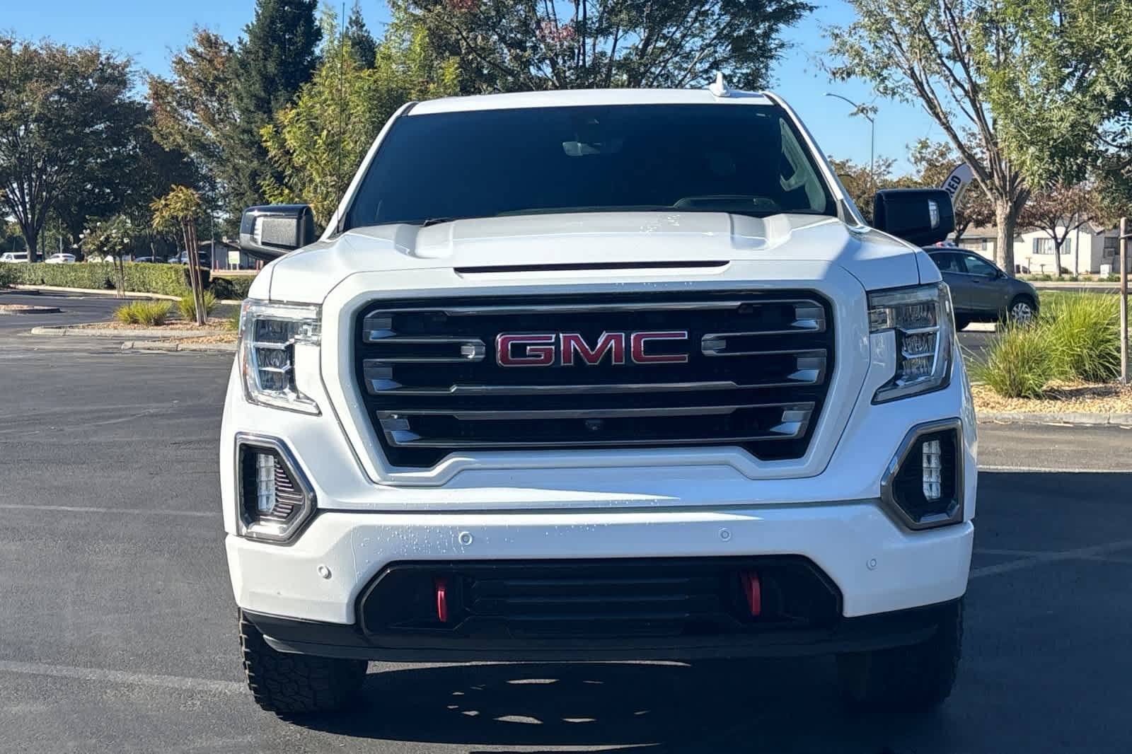 Used 2020 GMC Sierra 1500 AT4 w/ AT4 Premium Package AWD/4WD image 10