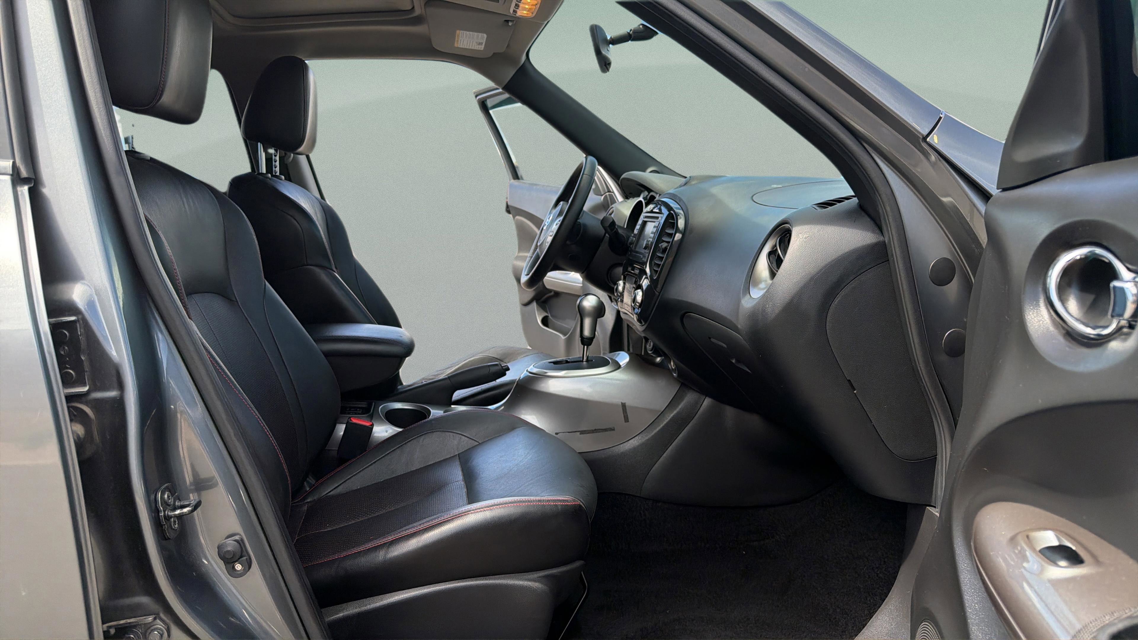 Used 2012 Nissan Juke SL AWD/4WD image 19