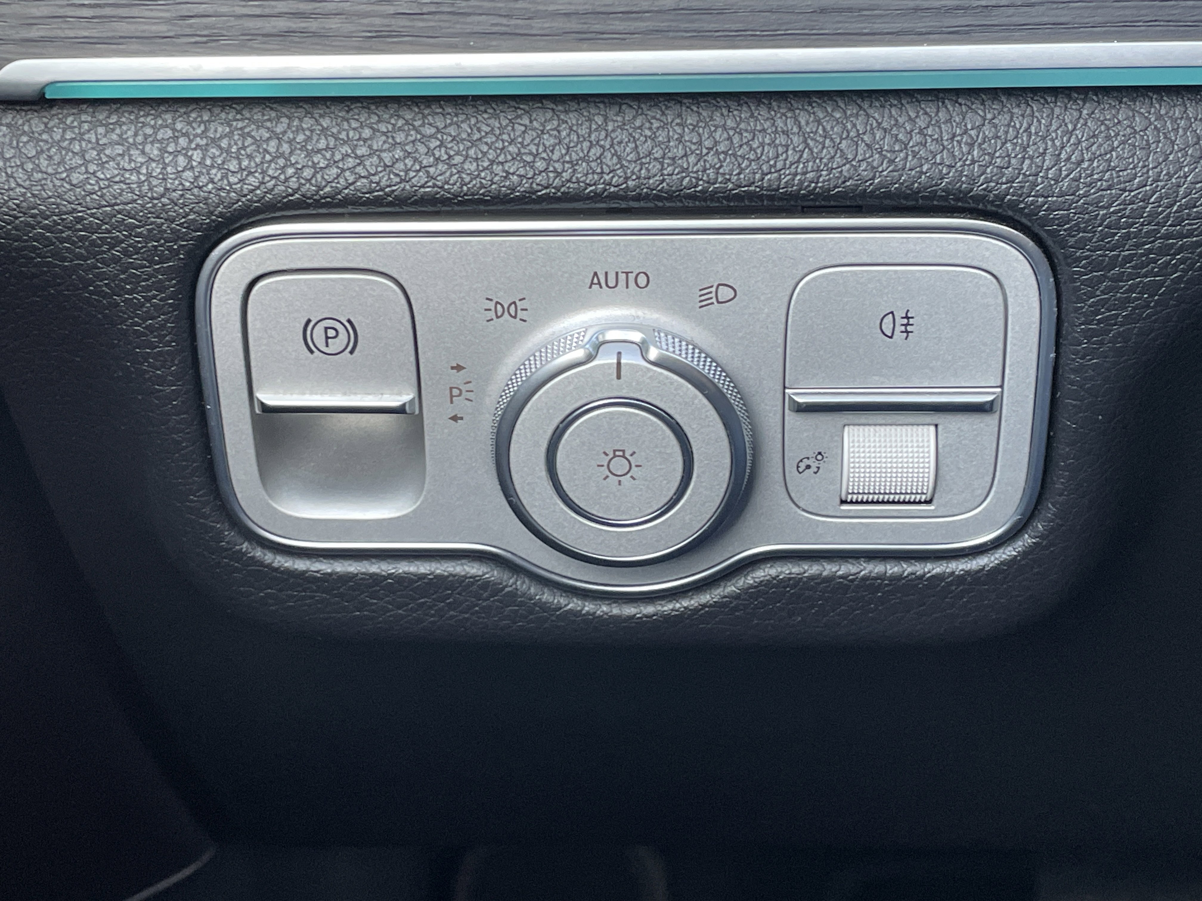 Certified 2023 Mercedes-Benz GLE 350 4MATIC image 23
