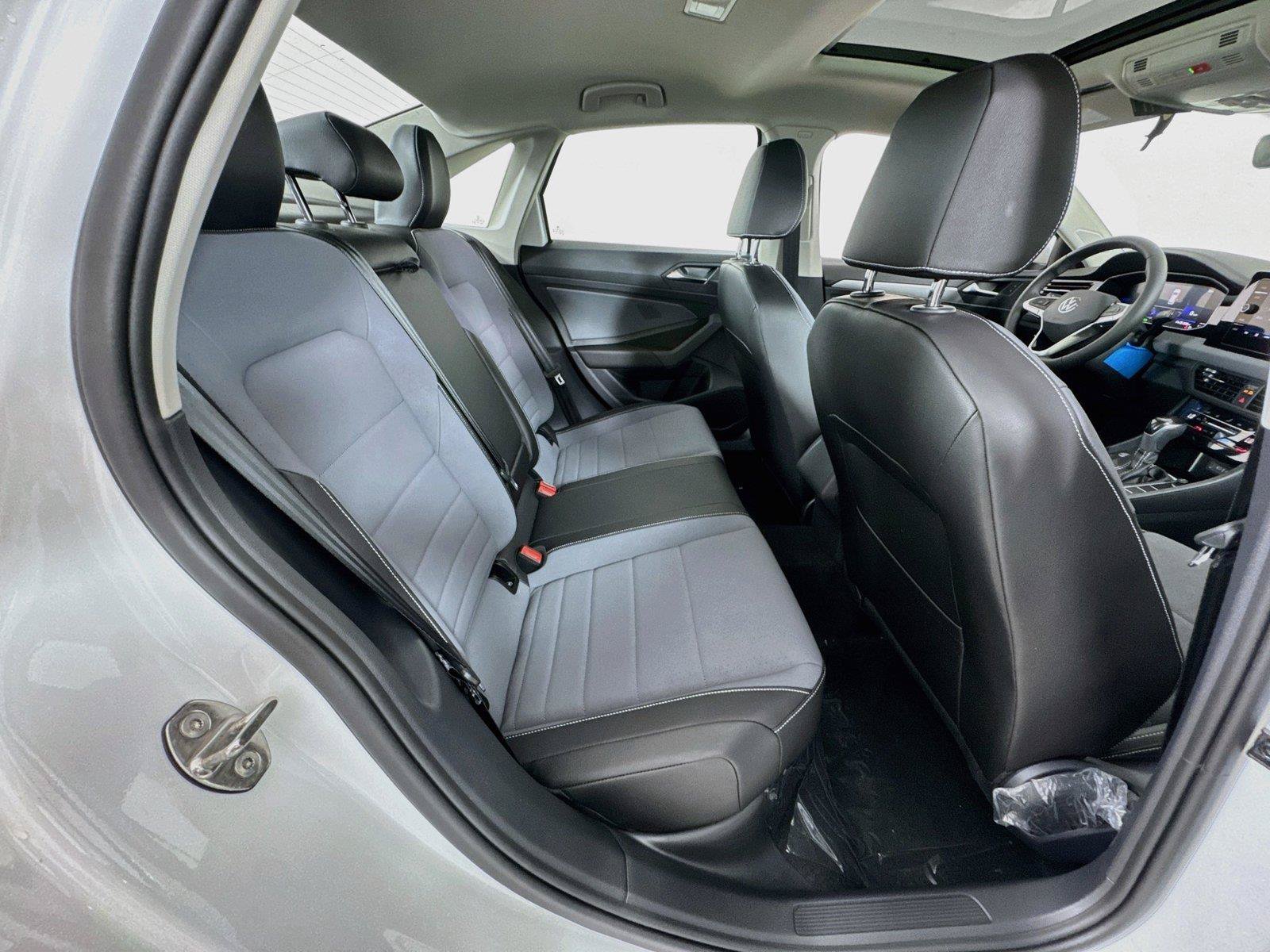 New 2027 Volkswagen Jetta SE FWD image 26