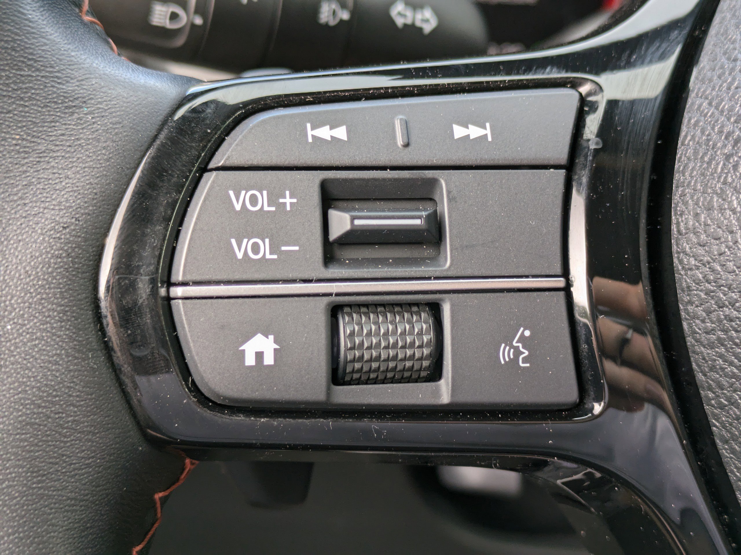 Used 2023 Honda Pilot TrailSport image 23