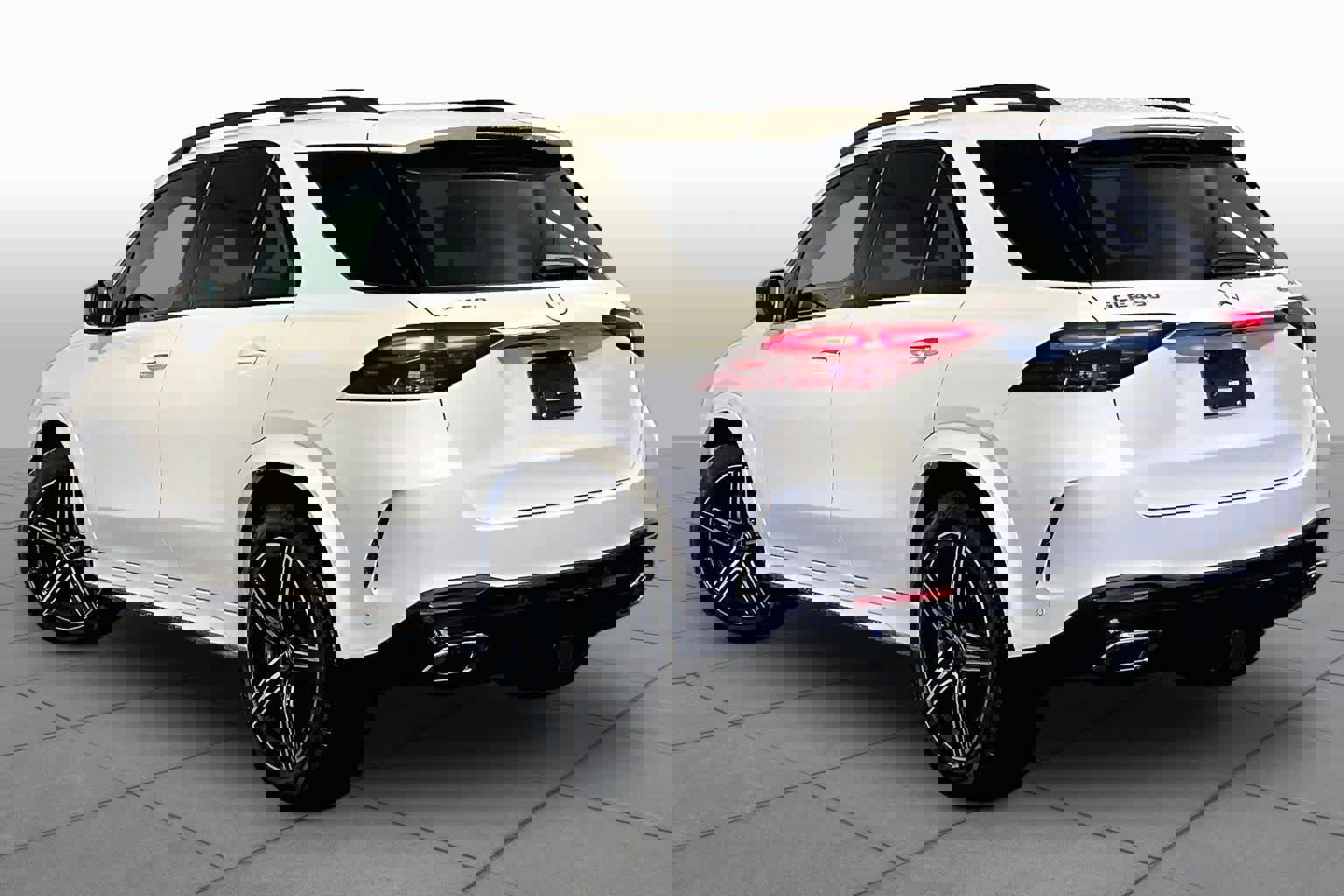 New 2026 Mercedes-Benz GLE 450 4MATIC image 3