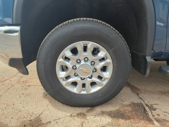 Used 2024 Chevrolet Silverado 2500 LT w/ All Star Edition image 32